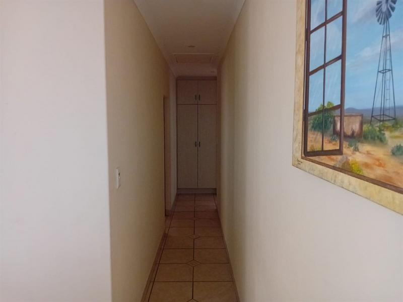3 Bedroom Property for Sale in Stilbaai Wes Western Cape